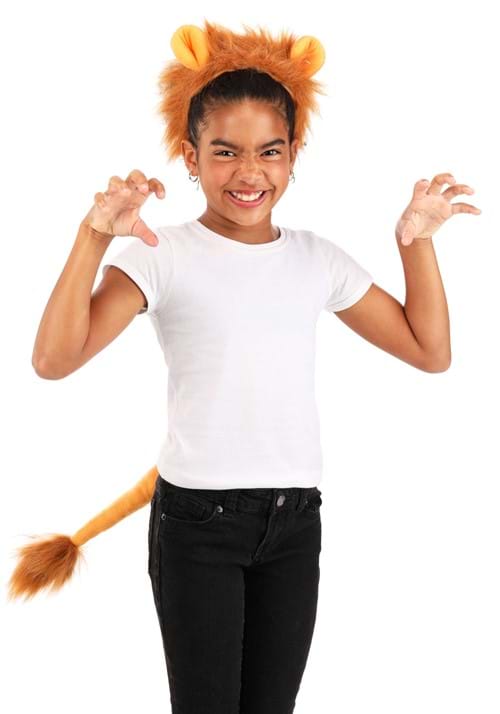 Lion Ears and Tail1